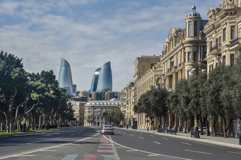 10 Reasons to Visit Baku