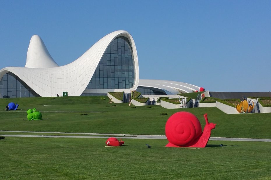 Fly from Frankfurt to Baku with letsgobaku.com for Cheap Flight Tickets