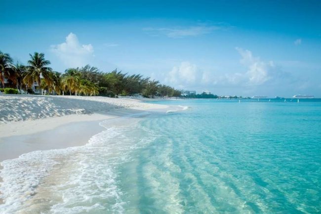 Your Guide to Cayman Islands Airport Transfer Services